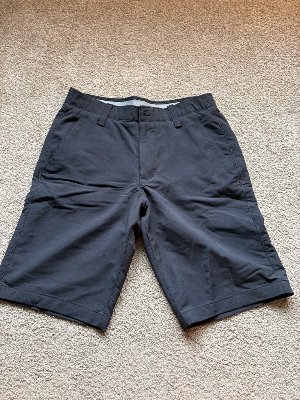 Under Armour Men's Black Flat Front Performance Shorts